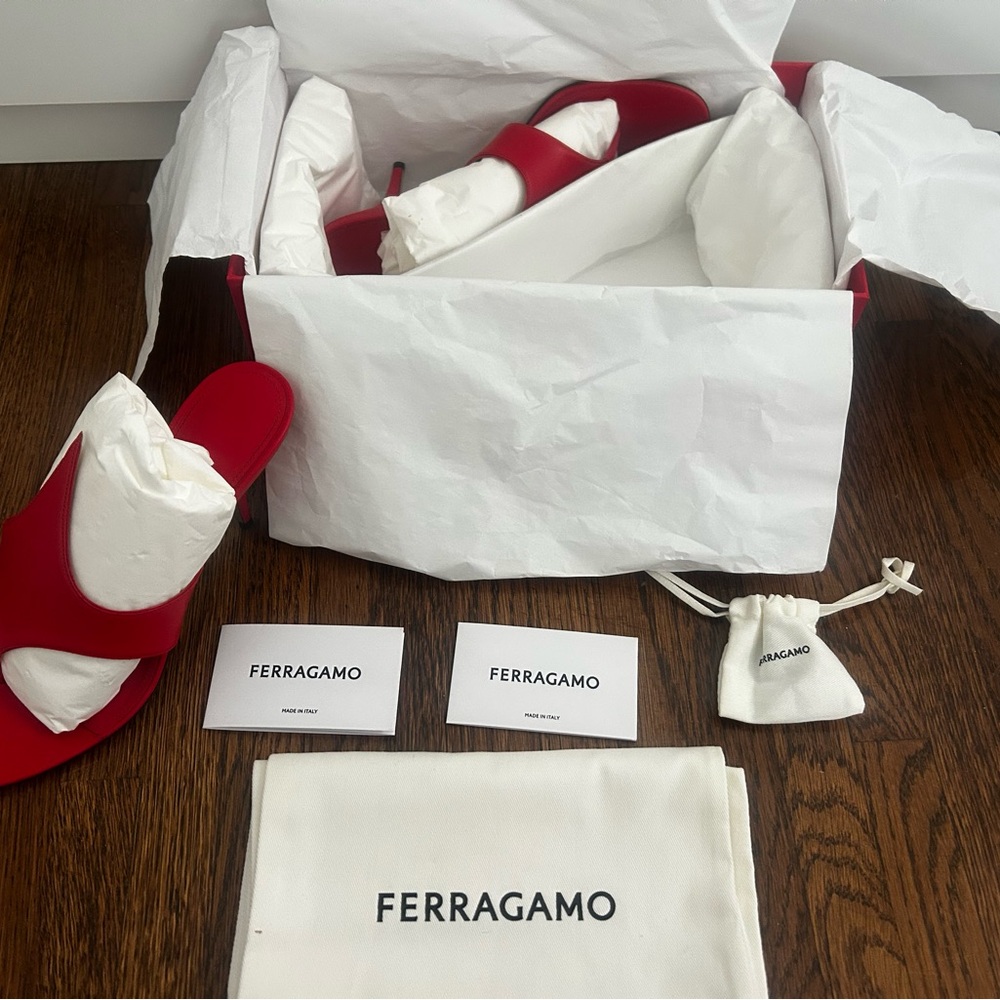Salvatore Ferragamo Red Leather Thong Sandal - Picture 3 of 8